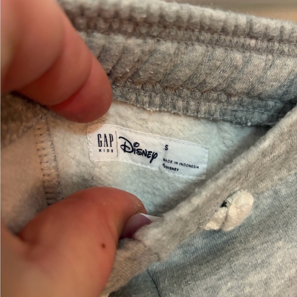Disney Gray Joggers with Mickey Mouse and GAP Logo kids size small - Picture 2 of 2